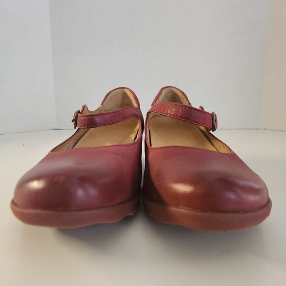 Dansko Women's Marcella Red Burnished Mary Jane 6.5-7 M US -  Comfort - Picture 3 of 8
